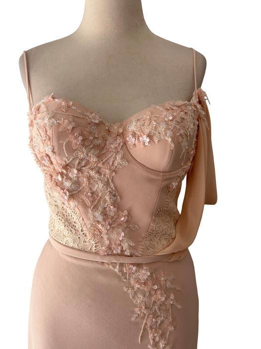 Zeynep Tosun Pembe Tasarım Kadın Abiye