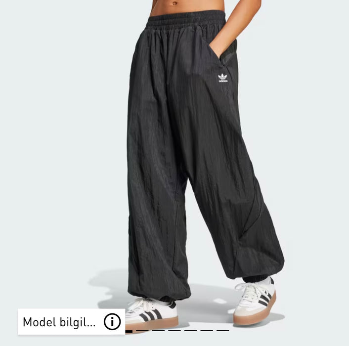 Adidas Siyah Kadın Eşofman XS