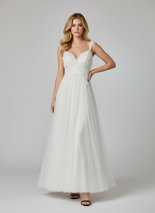 Rent İs The New Chic Beyaz Kadın Gelinlik M