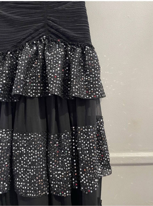 Raisa Vanessa Siyah Pullu Etek XS