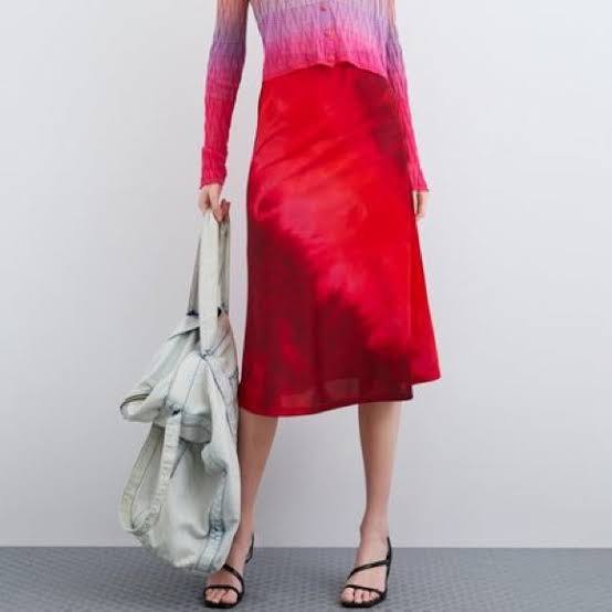 Zara Kırmızı Kadın Etek L