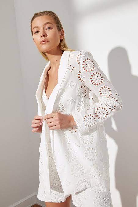 Trendyol Beyaz Kadın Gömlek Ceket M