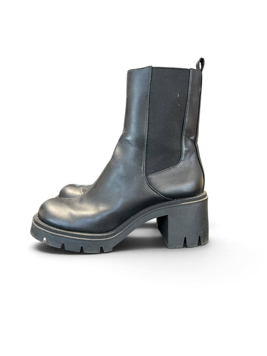 Zara Siyah Kadın Bot 38