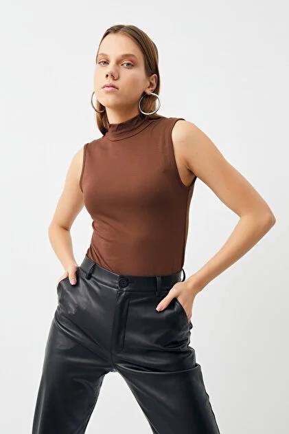 Ladima Kahverengi Kadın Kolsuz Body S